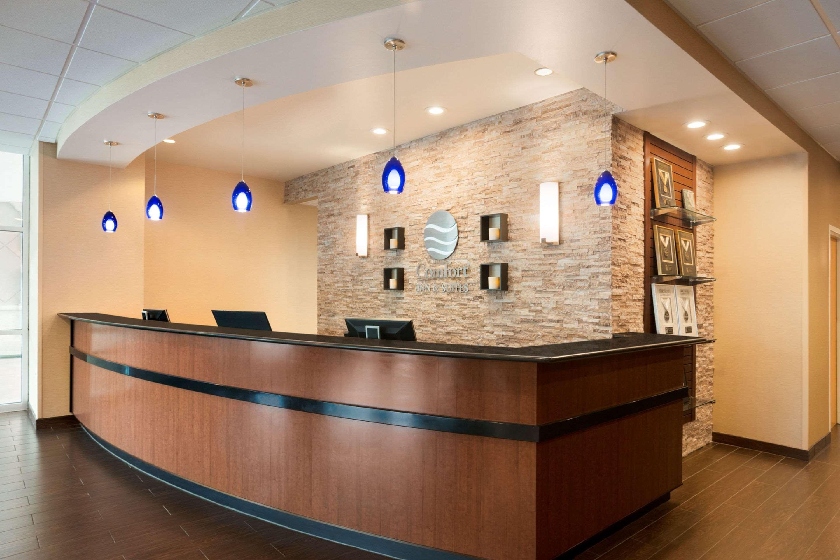 Comfort Inn & Suites Presidential Little Rock Exterior photo